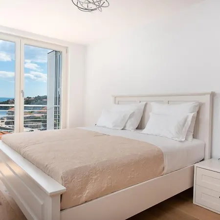 Villa New Luxurious Tinka - Sumartin