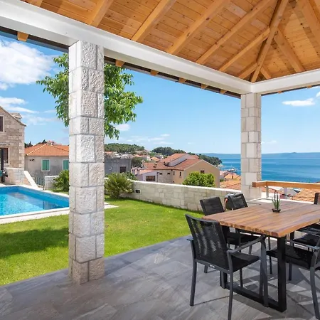 New Luxurious Tinka - Villa